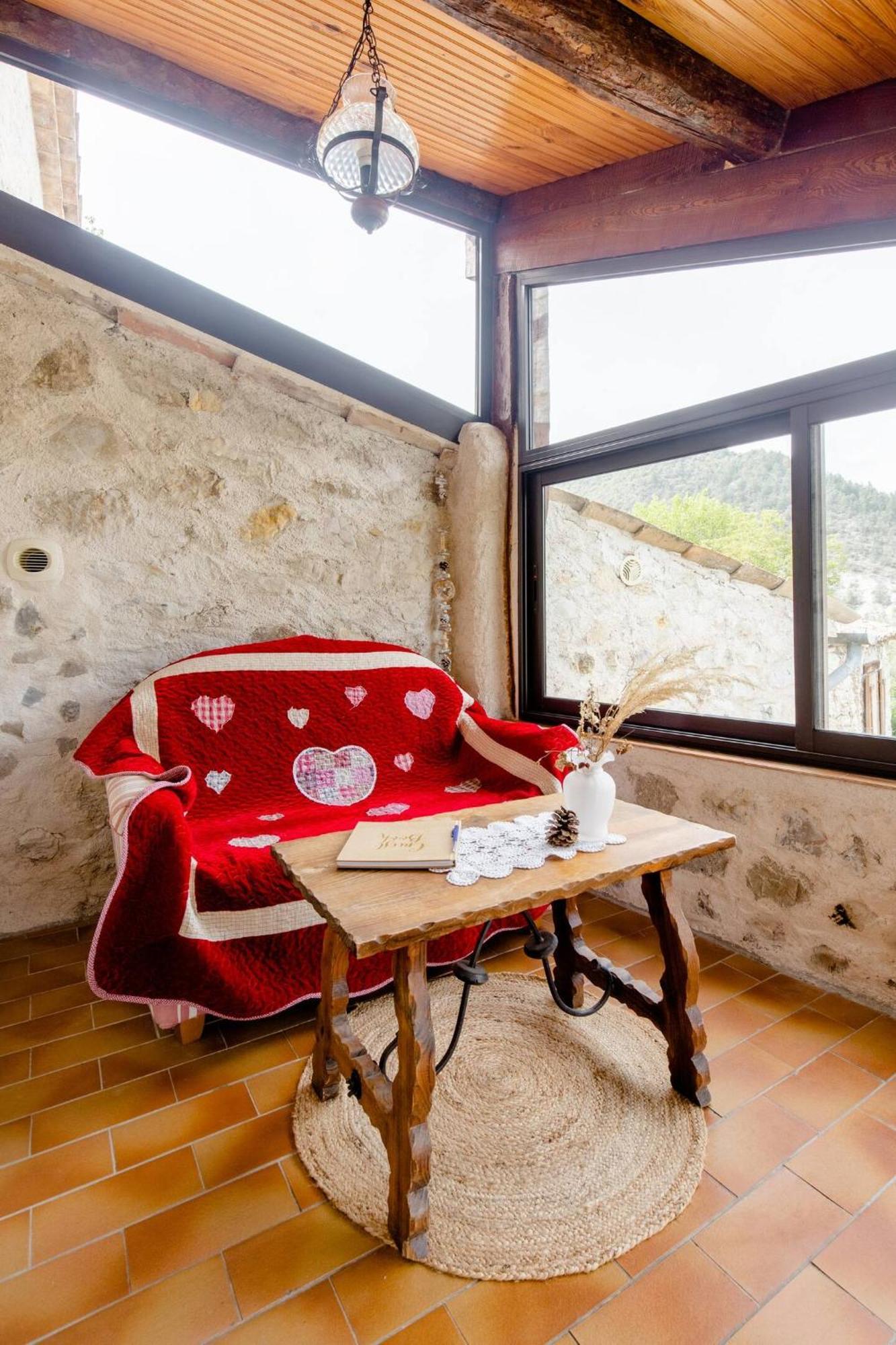 Chambres D'Hotes - La Maison De Julie Entrevaux Esterno foto